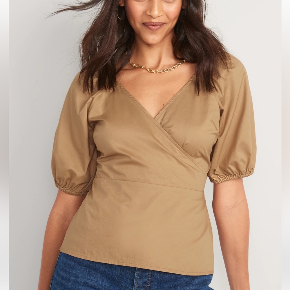 NWT Old Navy Tan Puff-Sleeve Smocked Wrap Blouse in Wrapping Paper 2X